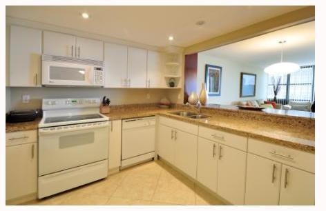 1925 Brickell Avenue, Unit D902 Miami, FL 33129 - Photo 4 of 13