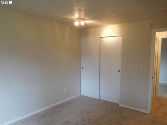 12755 Southwest Davies Road Beaverton, OR 97008 - Photo 6 of 17 Gallery Image 6