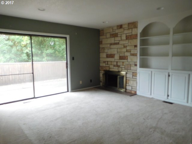 18985 Southwest Gassner Road Beaverton, OR 97007 - Photo 15 of 21 Gallery Image 15