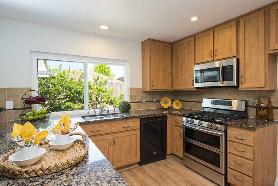 158 Rodney Avenue Encinitas, CA 92024 - Photo 13 of 25