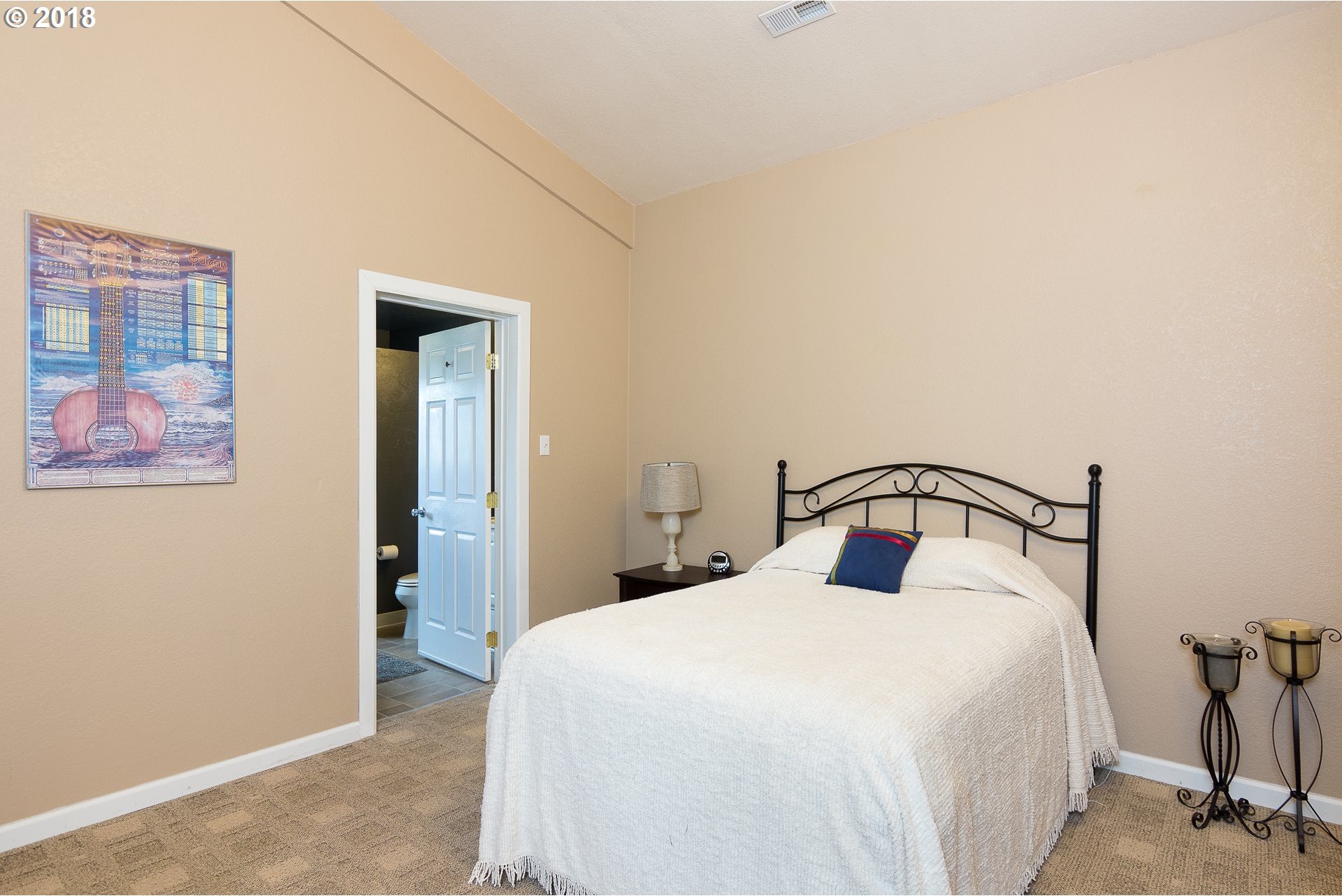 31748 Camas Swale Road Creswell, OR 97426 - Photo 17 of 32 Gallery Image 17