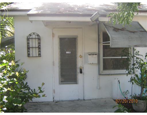 115 East Lantana Road Lantana, FL 33462 - Photo 2 of 4