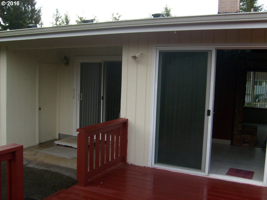 2560 Ridgeway Drive Reedsport, OR 97467 - Photo 22 of 25 Gallery Image 22