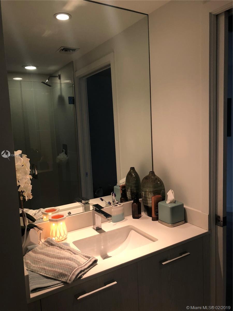 55 Southwest 9th Street, Unit 1003 Miami, FL 33130 - Photo 17 of 55