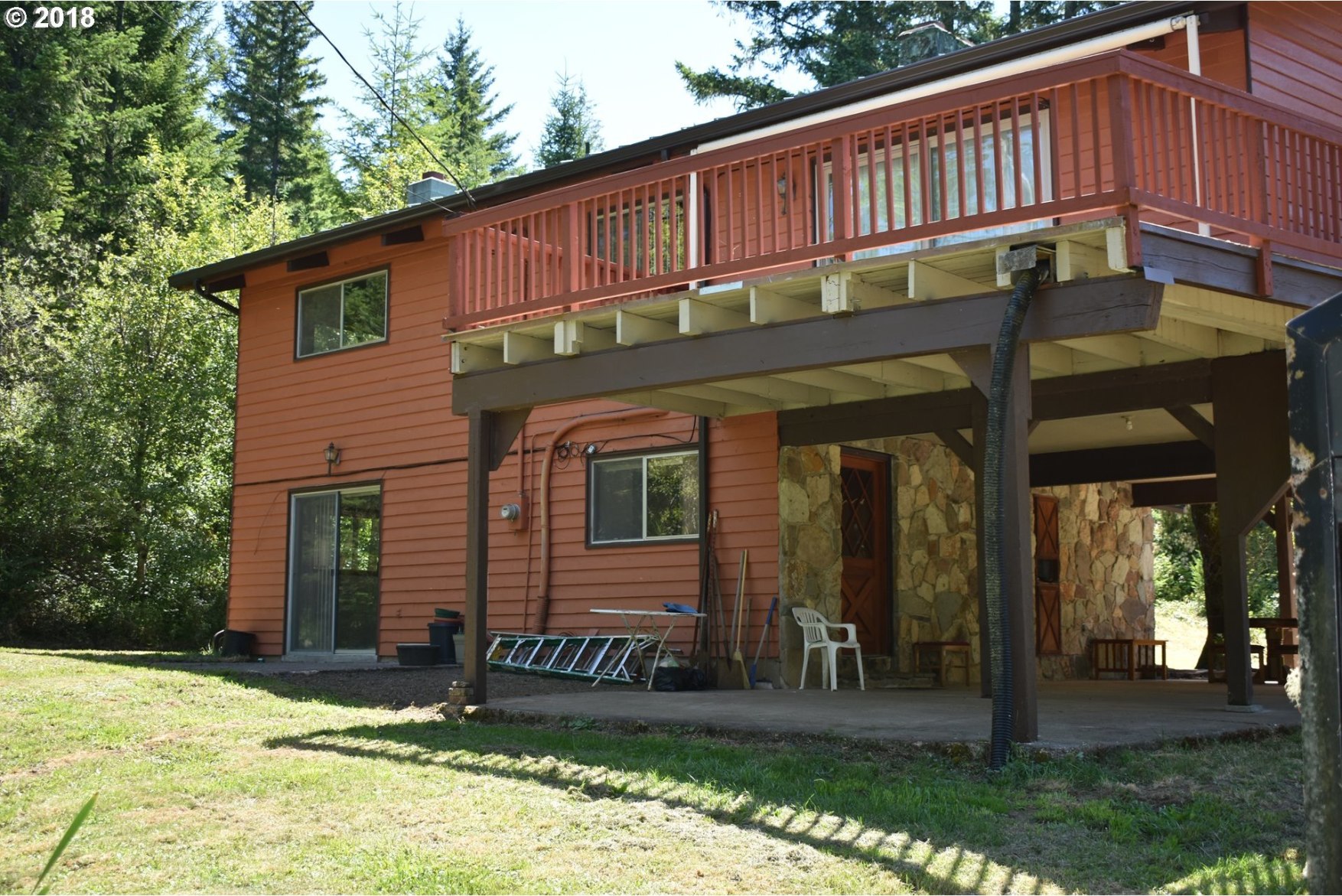 76471 Martin Creek Road Cottage Grove, OR 97424 - Photo 3 of 32 Gallery Image 3