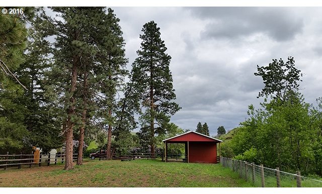 52153 Cayuse Road Adams, OR 97810 - Photo 20 of 25