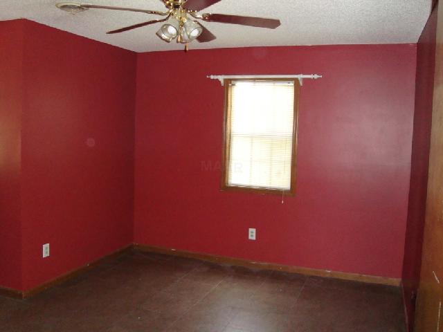8885 Bass Road Millington, TN 38053 - Photo 4 of 10 Gallery Image 4