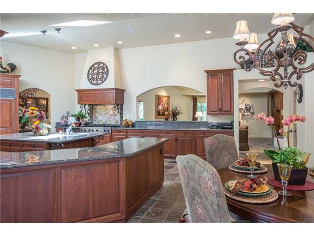 5802 Lago Lindo Rancho Santa Fe, CA 92067 - Photo 5 of 25 Gallery Image 5