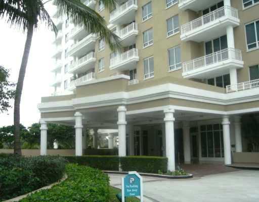 801 Brickell Key Boulevard, Unit 2208 Miami, FL 33131 - Photo 10 of 10