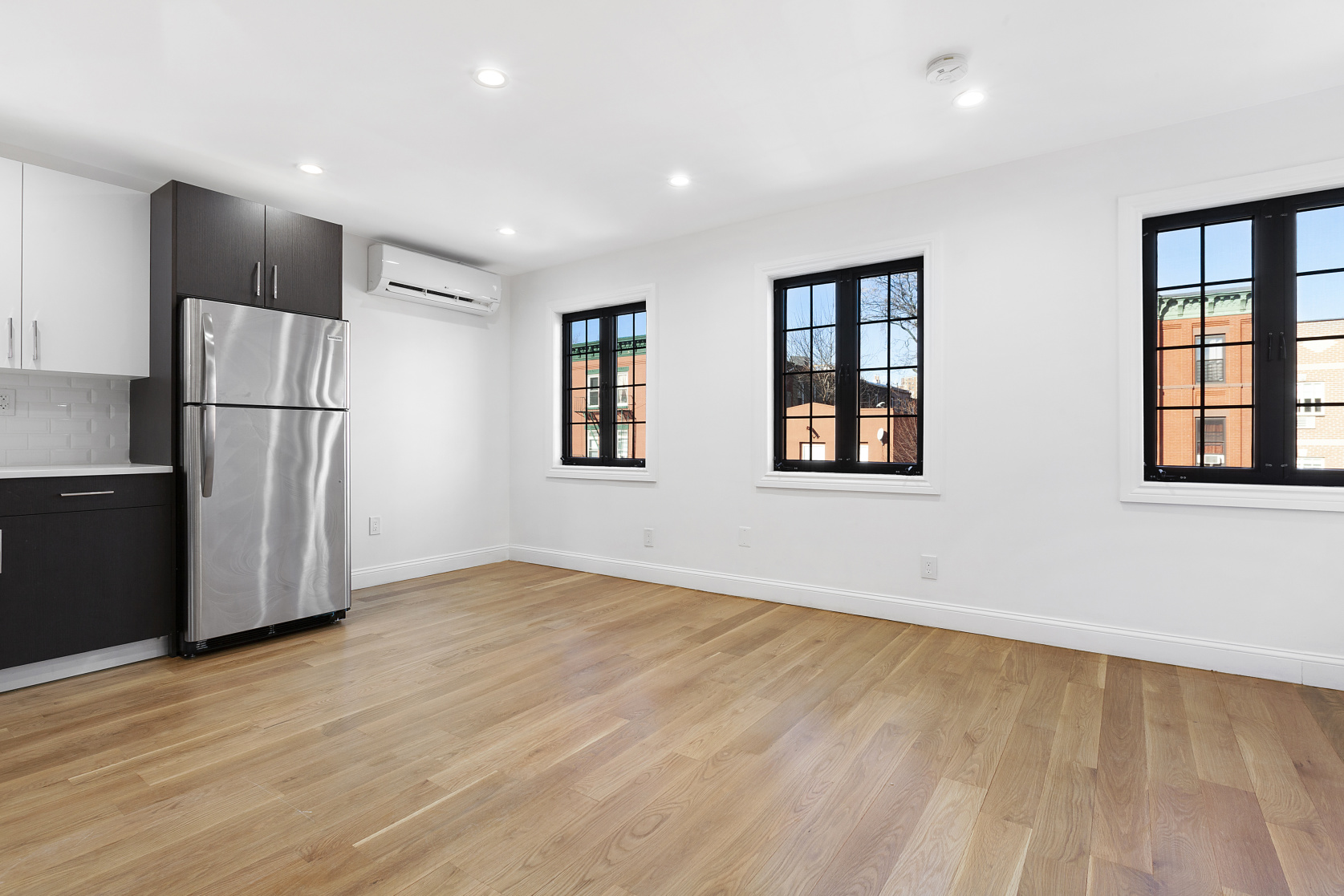 602 Lexington Avenue Brooklyn, NY 10022 - Photo 9 of 12