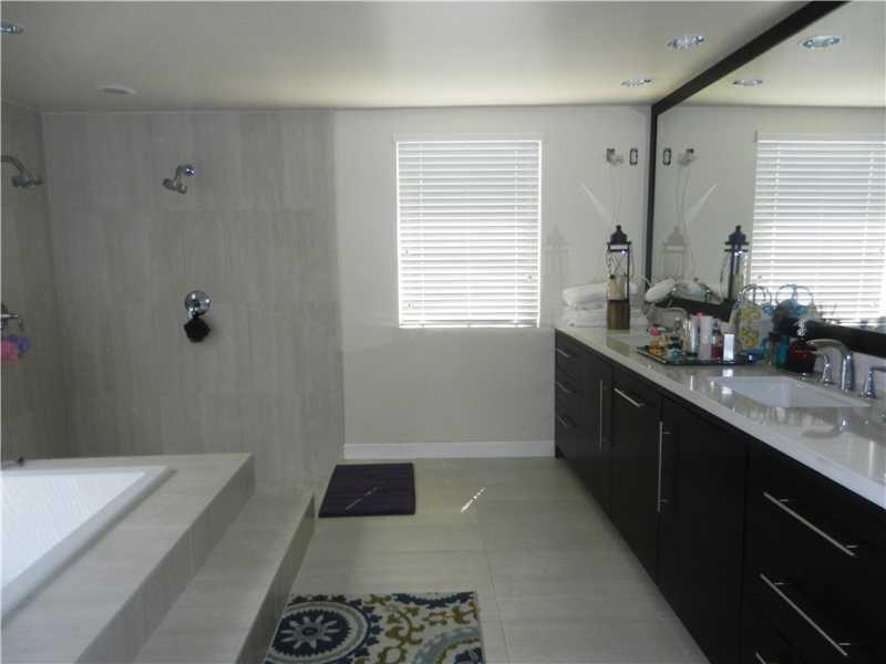 9611 Southwest 59th Terrace Miami, FL 33173 - Photo 11 of 12