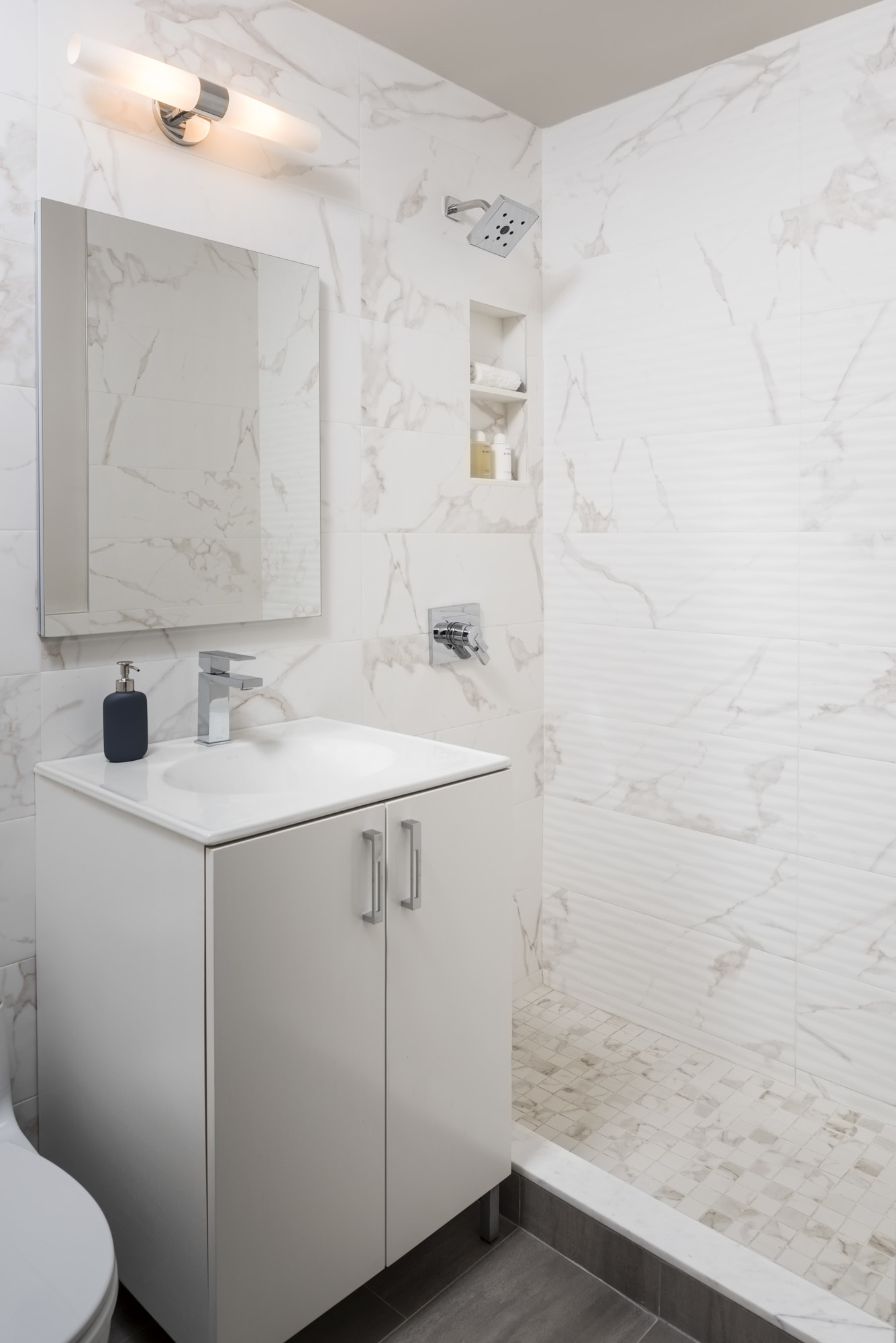 5700 Arlington Avenue, Unit 11E Bronx, NY 10471 - Photo 2 of 3