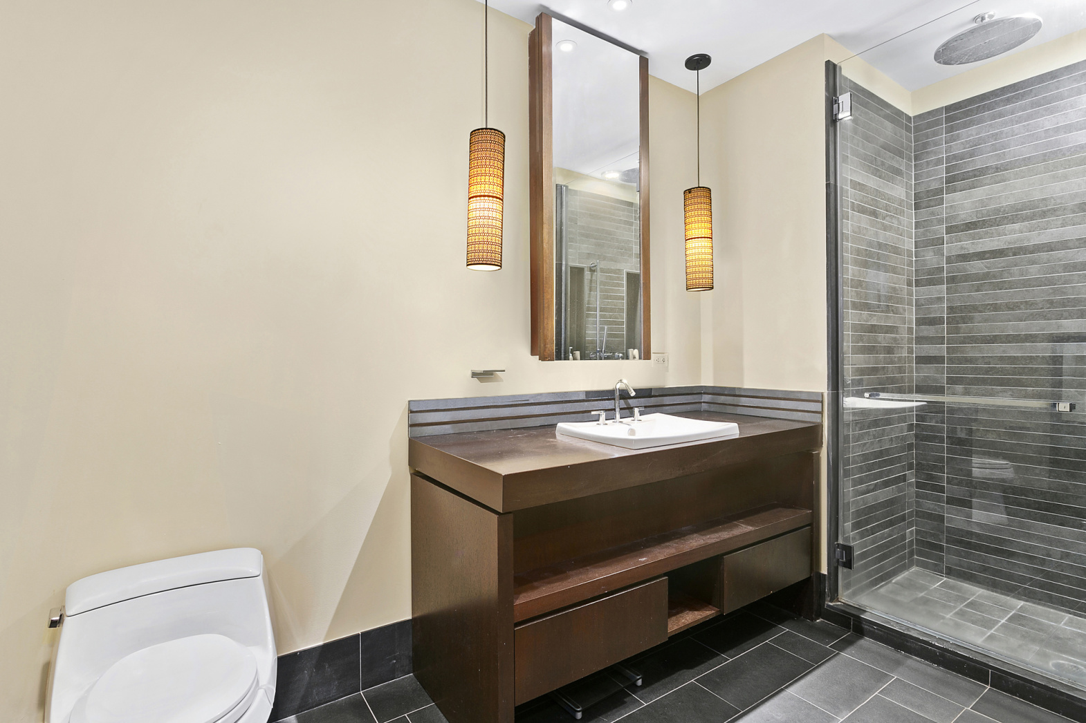 40 Broad Street, Unit 24F Manhattan, NY 10004 - Photo 3 of 8