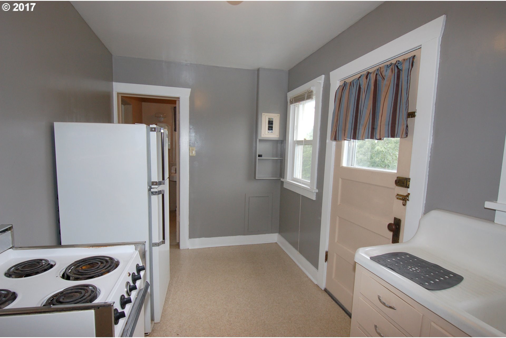 335 Southwest Court Avenue Pendleton, OR 97801 - Photo 23 of 32