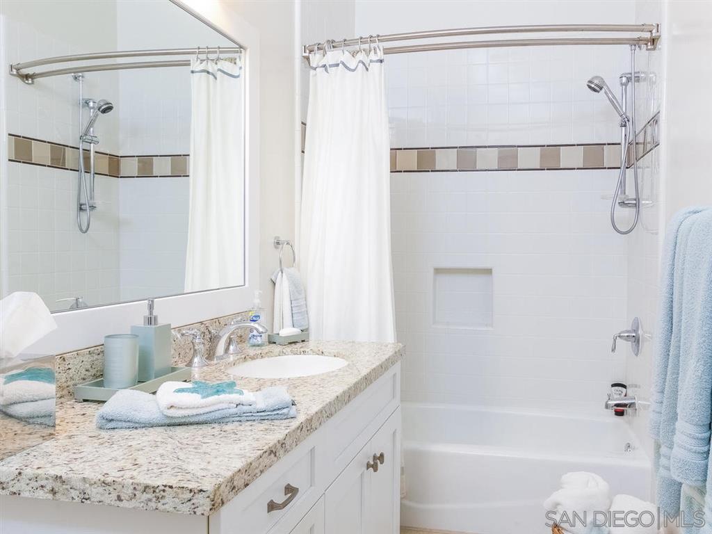 401 E Avenue Coronado, CA 92118 - Photo 19 of 25