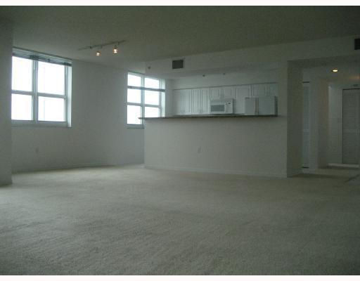 90 Alton Road, Unit TH8 Miami Beach, FL 33139 - Photo 9 of 11