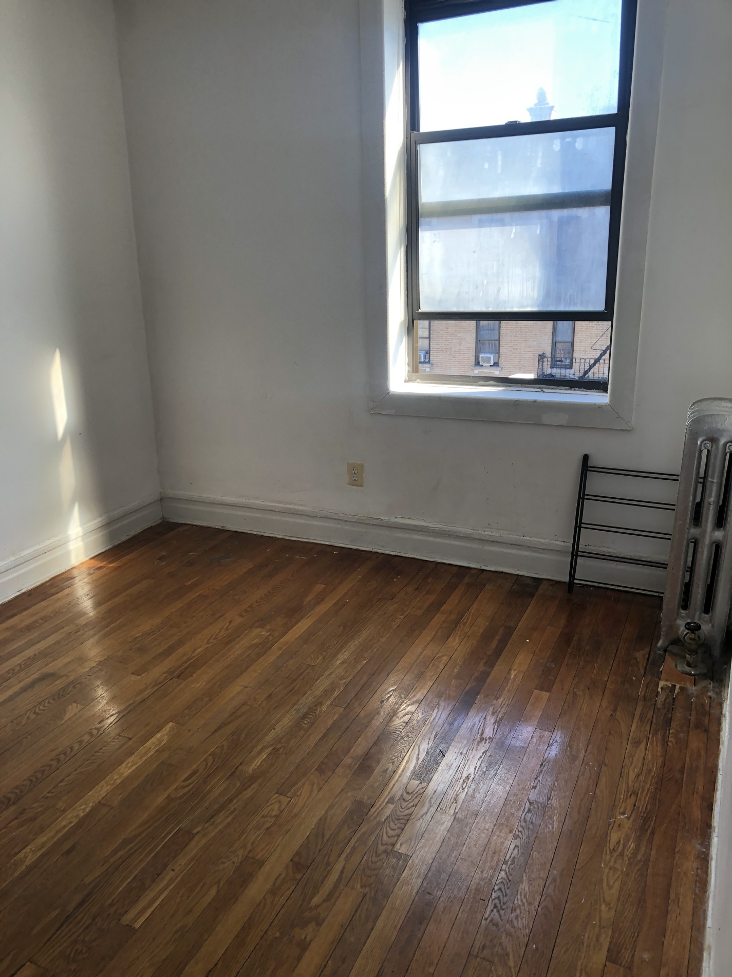 618 Academy Street, Unit 5B Manhattan, NY 10034 - Photo 3 of 4