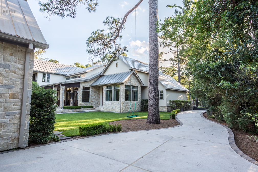 838 Kuhlman Road Houston, TX 77024 - Photo 4 of 9