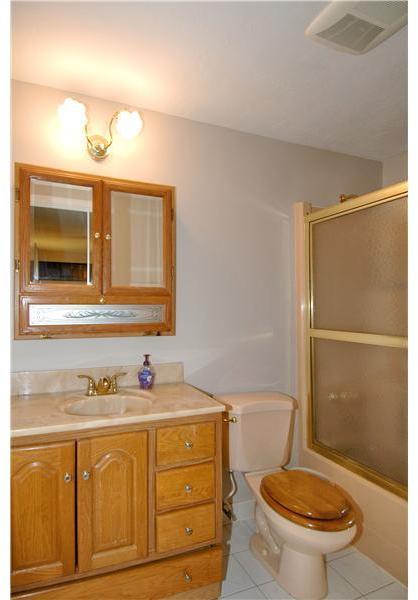 9511 Peebles Road Allison Park, PA 15101 - Photo 14 of 25