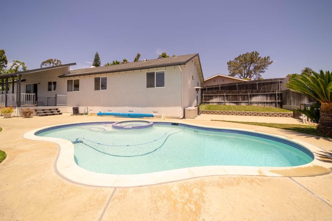 110 Knoll Road Vista, CA 92083 - Photo 17 of 22 Ahhhh.... Beautiful!