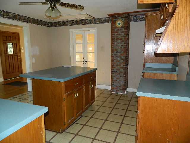 3235 Lightfoot Luckett Road Ripley, TN 38063 - Photo 7 of 17