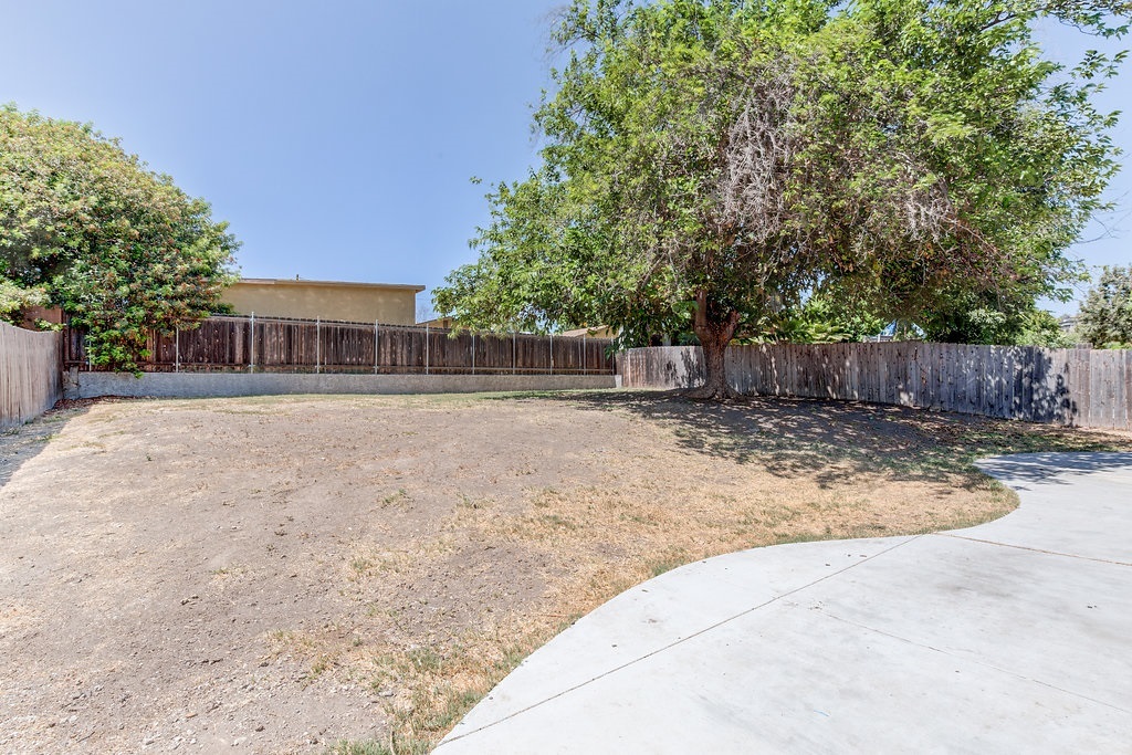 3004 Central Spring Valley Spring Valley, CA 91977 - Photo 20 of 25