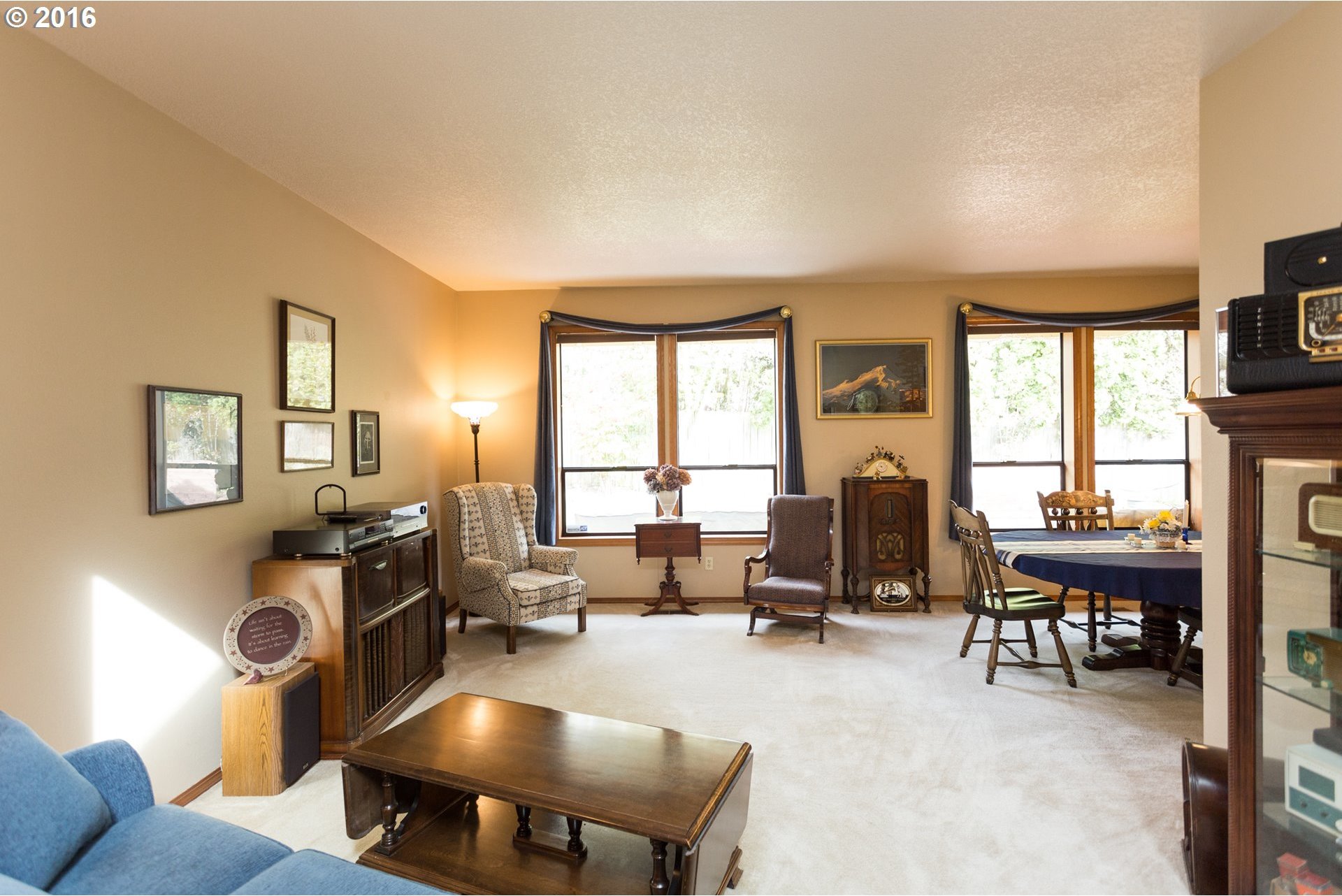 13935 Southwest Weir Road Beaverton, OR 97008 - Photo 8 of 25 Gallery Image 8