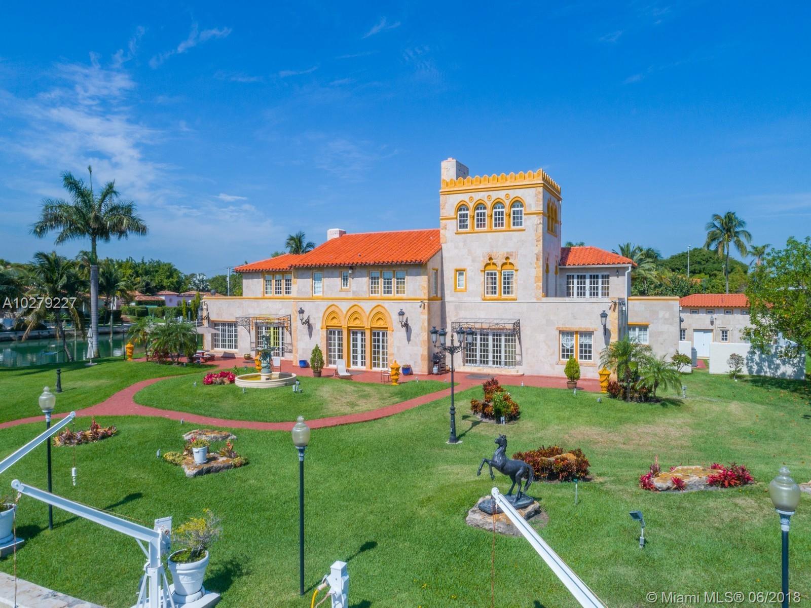 5011 Pine Tree Drive Miami Beach, FL 33140 - Photo 19 of 40