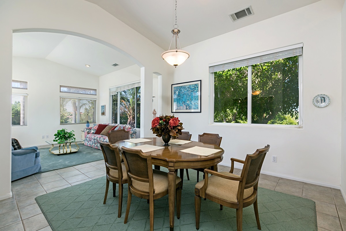 1102 North Crescent Ridge Road Fallbrook, CA 92028 - Photo 5 of 25
