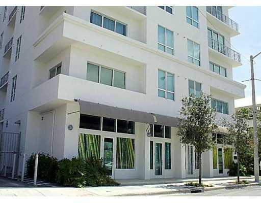 234 Northeast 3rd Street, Unit 1001 Miami, FL 33132 - Photo 2 of 11