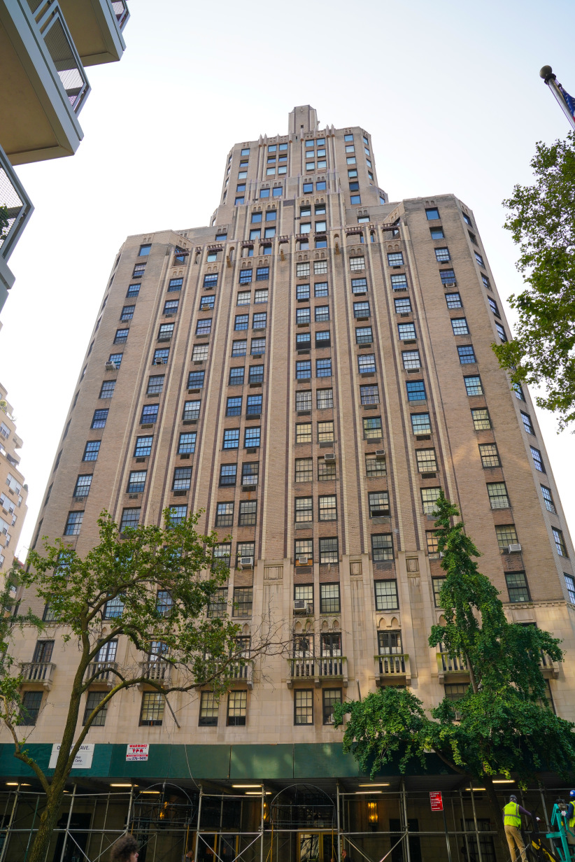 1 Fifth Ave New York New York Co-op Properties for Building