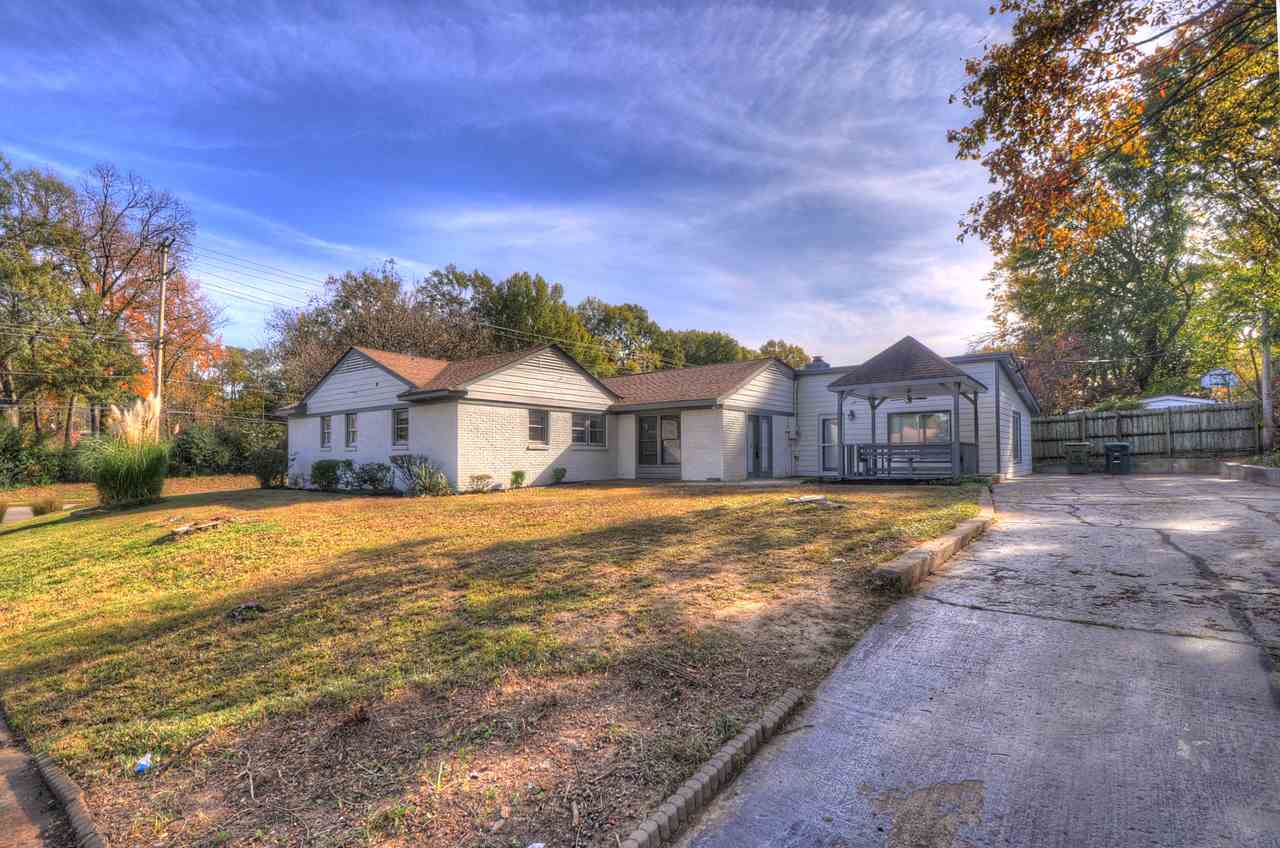 159 North White Station Road Memphis, TN 38117 - Photo 6 of 25 Gallery Image 6