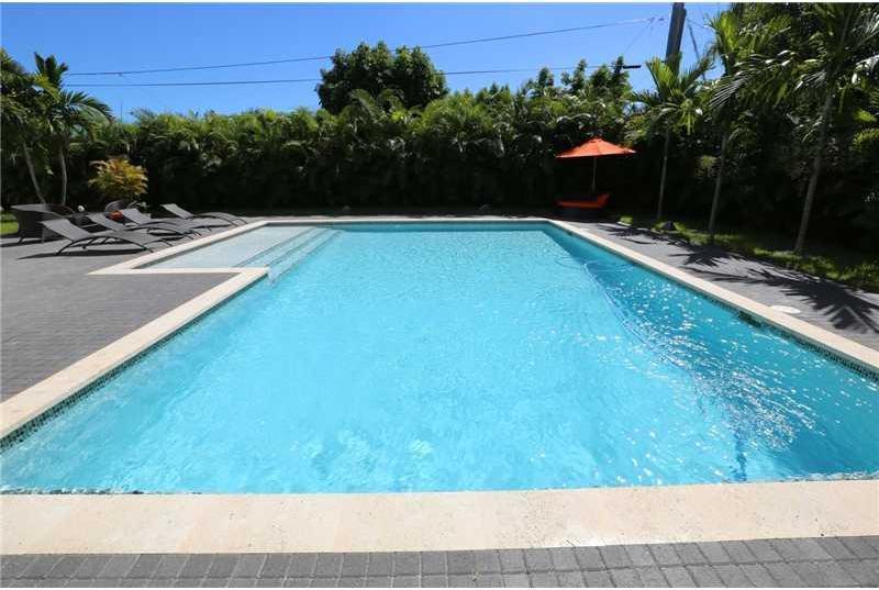 8740 Southwest 109th Street Miami, FL 33176 - Photo 20 of 25