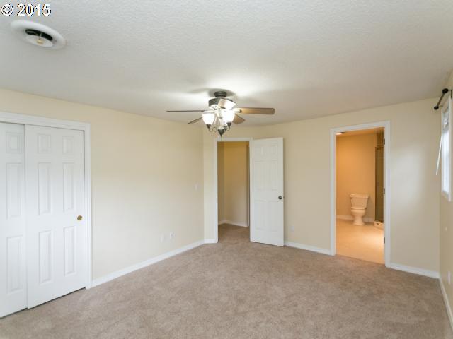 17678 Southwest Meadowbrook Way Aloha, OR 97078 - Photo 13 of 16 Gallery Image 13