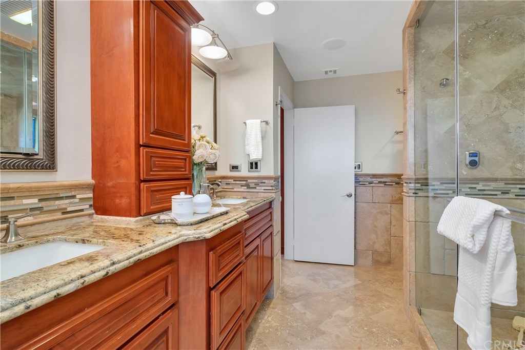 690 Oak Crest Drive Sierra Madre, CA 91024 - Photo 35 of 68