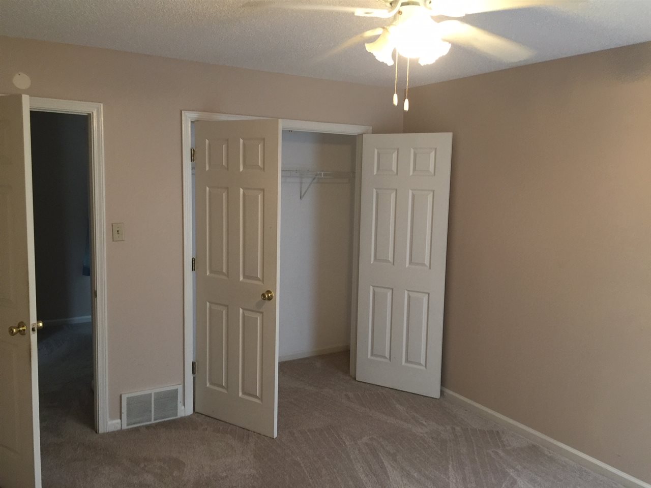 1242 South Collierville Arlington Road Collierville, TN 38017 - Photo 10 of 13 Gallery Image 10