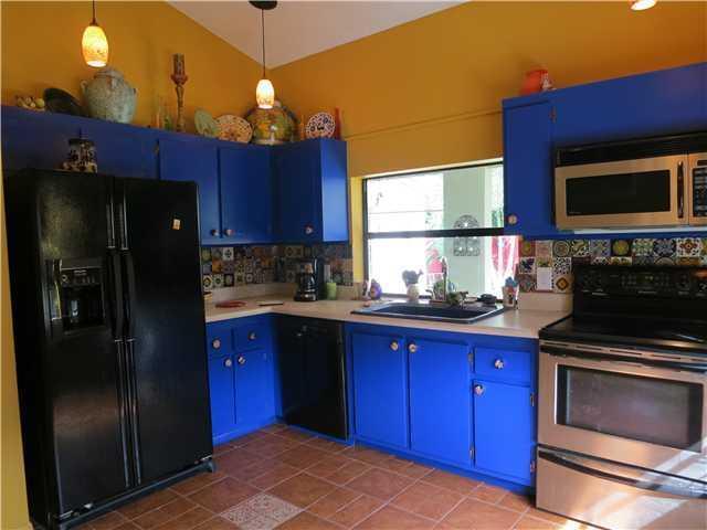 528 Southwest 166th Terrace Weston, FL 33326 - Photo 6 of 17