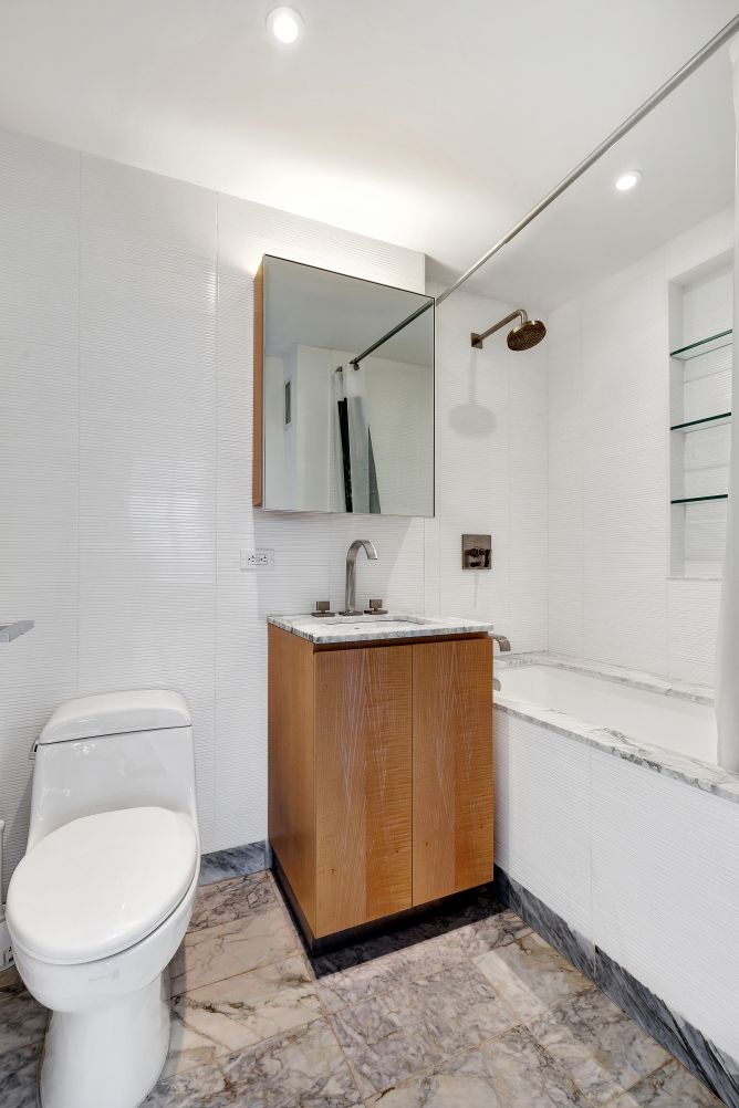 322 West 57th Street, Unit 34D1 Manhattan, NY 10019 - Photo 10 of 17