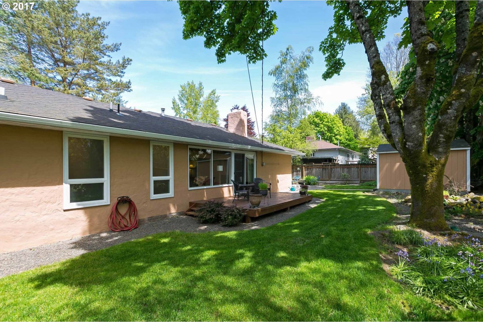 5820 Southwest Taylors Ferry Road Portland, OR 97219 - Photo 23 of 29 Gallery Image 23