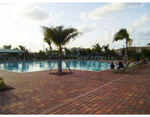 27301 Southwest 140th Court Homestead, FL 33032 - Photo 8 of 16