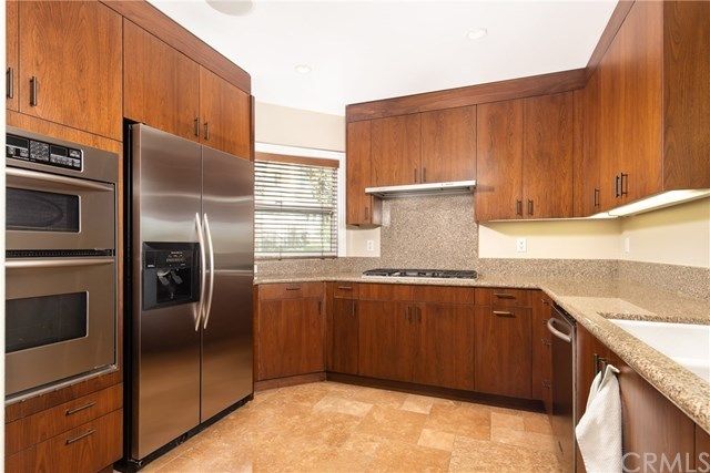 $1,259,000 | 1000 East Ocean Boulevard, Unit 301, Long Beach, CA 90802