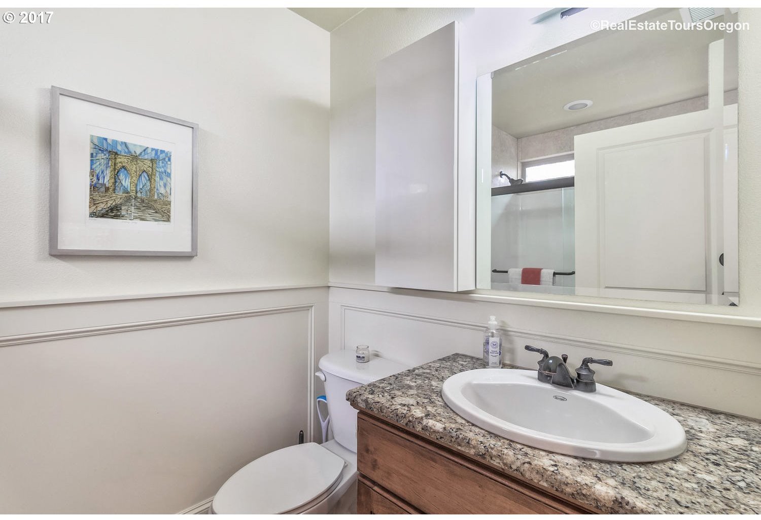 2645 Southwest Maple Lane Portland, OR 97225 - Photo 18 of 32 Gallery Image 18