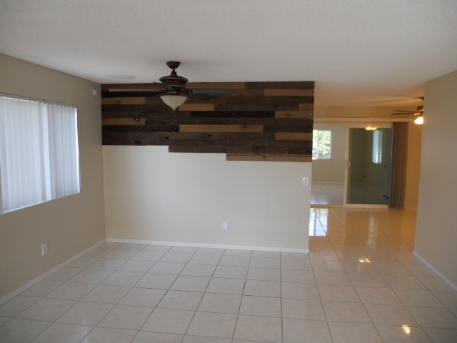 2352 Seasons Road Oceanside, CA 92056 - Photo 5 of 19