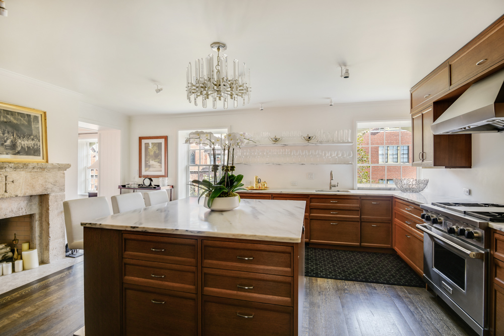 455 West 20th Street, Unit 4W Manhattan, NY 10011 - Photo 7 of 14