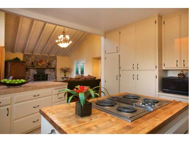 1750 Avocado Road Oceanside, CA 92054 - Photo 4 of 25