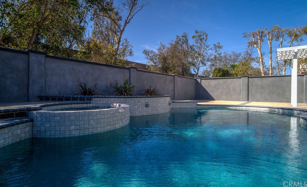 13516 Darvalle Street Cerritos, CA 90703 - Photo 65 of 75