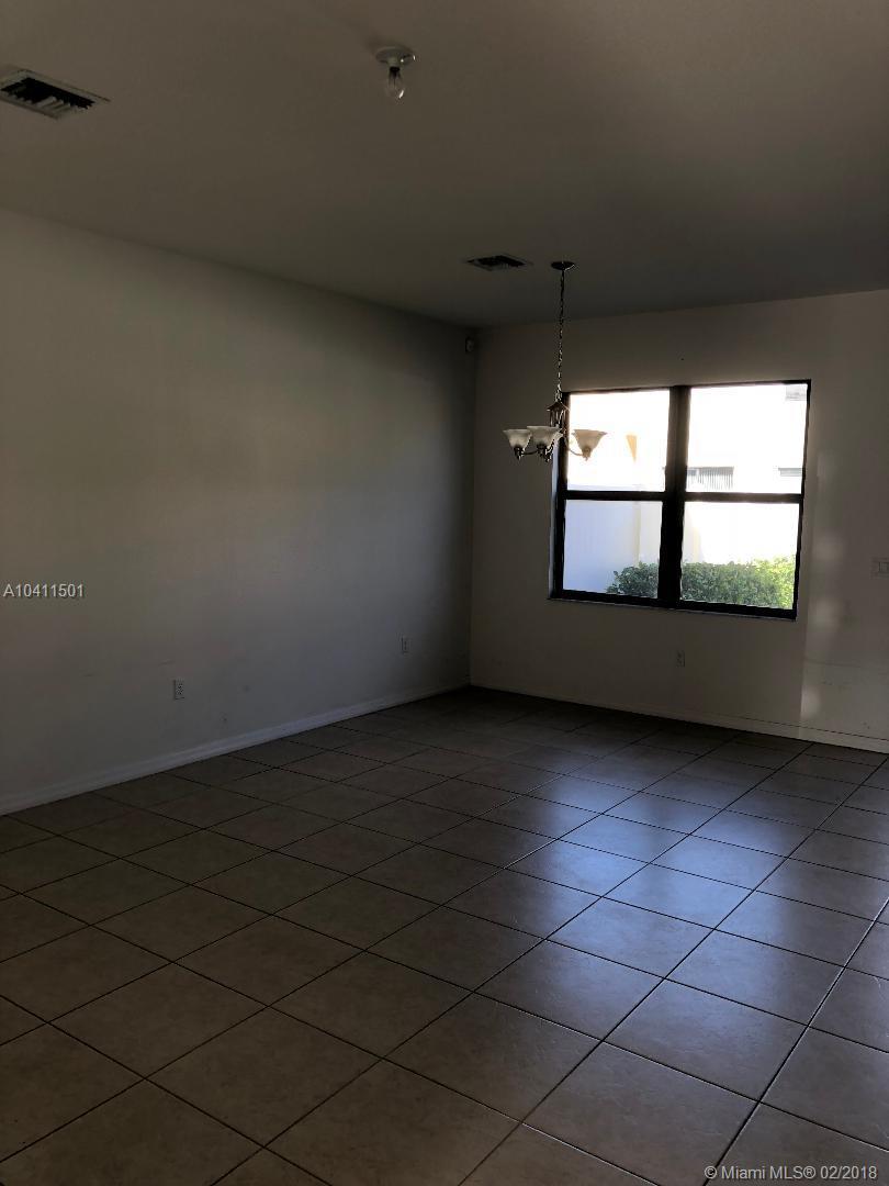673 Northeast 191st Street Miami, FL 33179 - Photo 6 of 7