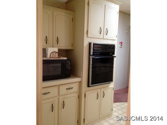 975 Cypress Road St. Augustine, FL 32086 - Photo 11 of 24 Kitchen