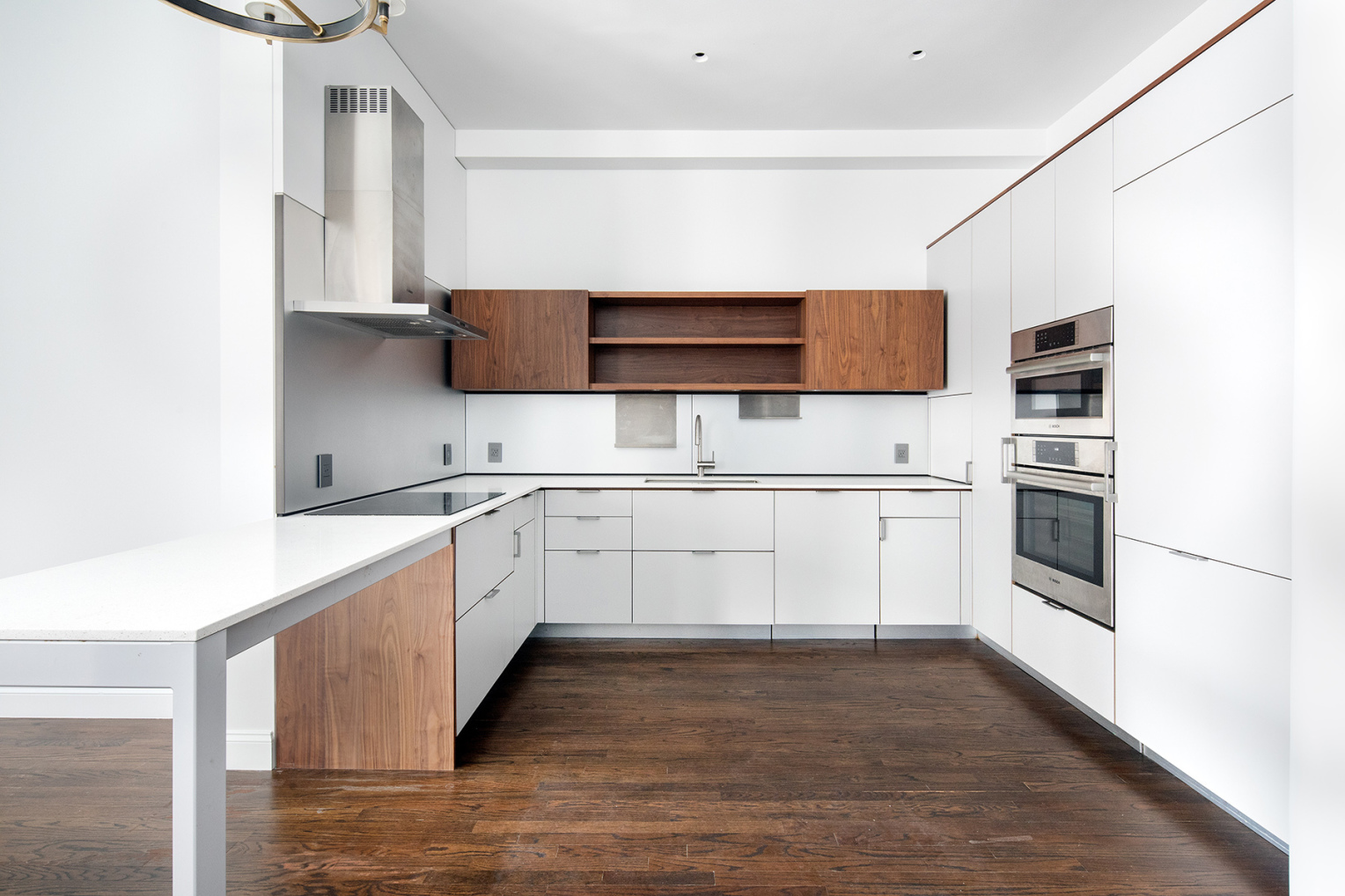 155 Perry Street, Unit 4D Manhattan, NY 10014 - Photo 3 of 7