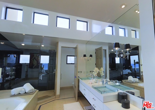 23512 Malibu Colony Road Malibu, CA 90265 - Photo 35 of 51